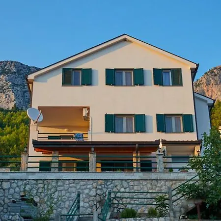 Apartmani-asja *